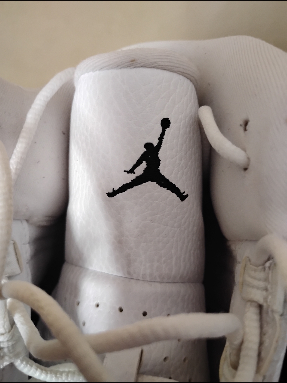 Jordan White High-Top Sneakers with Black Logo - Picture 7 of 12